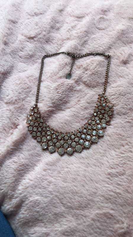 Collier  2