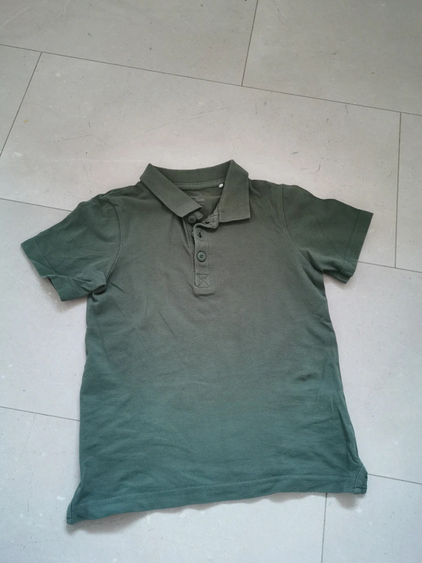 Tolles Polo-Shirt von Topolino in Khaki in Gr. 110/116