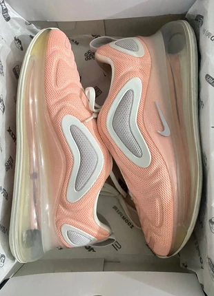 Air max 720 pink, brand: Nike, condizioni: Ottime, taglia: 41, €65.00, €68.95 include la Protezione acquisti
