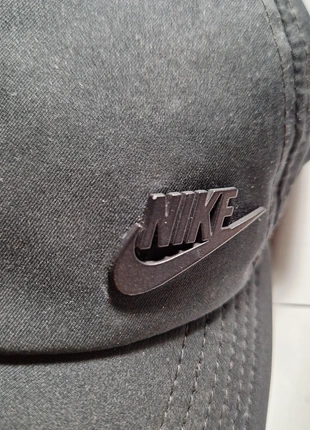 Cappello Nike visiera a curva, marke: Nike, zustand: Sehr gut, größe: Einheitsgröße, 9,00 €, 10,15 € inklusive Vinted-Käuferschutz