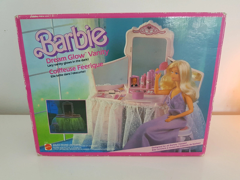 Barbie coiffeuse féerique1985,dream glow vanity 2310 vintage voile