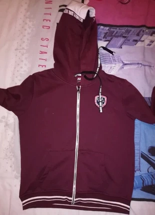 Gilet Jennifer , merk: Jennifer, staat: Heel goed, maat: S / 36 / 8, € 3,00, € 3,85 inclusief Kopersbescherming