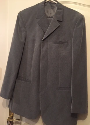 Costume deux pièces Brice, marca: Brice, estado: Muito bom, tamanho: M, €20.00, €21.70 inclui Proteção do Comprador