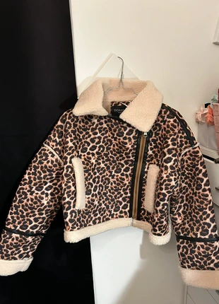 Veste sherpa imprimé léopard – chaude & tendance, marca: Dorado, estado: Novo com etiquetas, tamanho: S / 36 / 8, €25.00, €26.95 inclui Proteção do Comprador