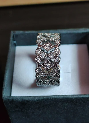 Bague comme des diamants T56, marke: sans marque, zustand: Neu, größe: 55.6 mm / 17.7 mm Ø, 42,00 €, 44,80 € inklusive Vinted-Käuferschutz