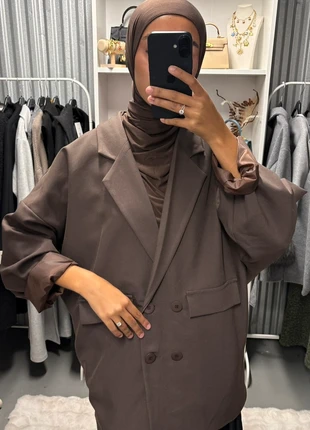 Blazer large marron, marque: zelya.collection, état: Neuf avec étiquette, taille: Taille unique, 19,90 €, 21,60 € Protection acheteurs incluse