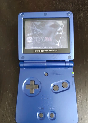 Gioco gameboy Advance gba fifa 06 vintage retrogaming, état: Bon état, 4,99 €, 5,94 € Protection acheteurs incluse