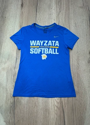 T-shirt Nike Dri-Fit bleu Wayzata Softball femme – Taille M, marque: Nike, état: Très bon état, taille: M / 38 / 10, 8,00 €, 9,10 € Protection acheteurs (Pro) incluse