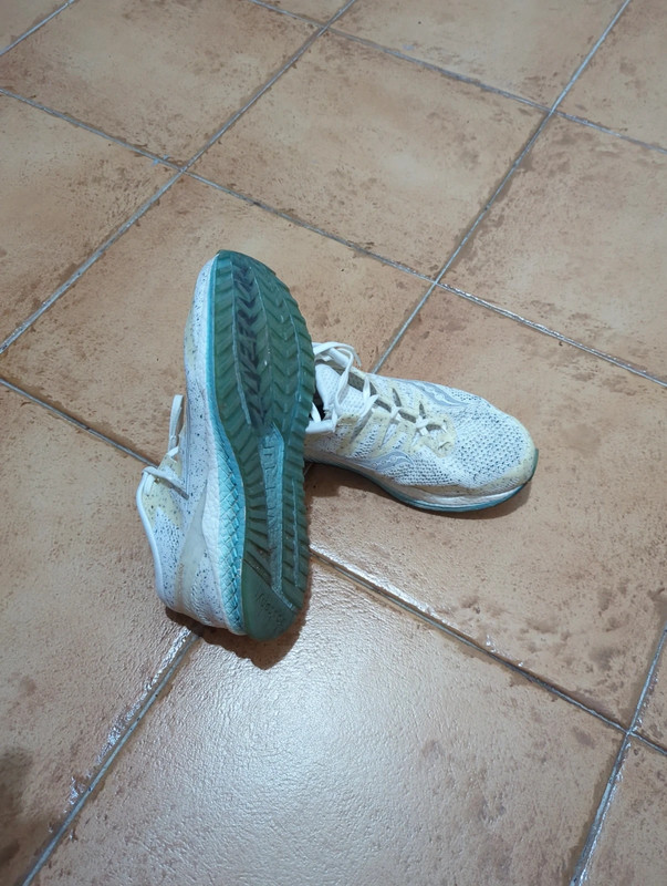 Scarpe da corsa Saucony Freedom ISO2 da uomo taglia US 10.5 EU 44.5 bianche S20440 4 Vinted