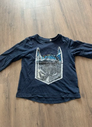 T-short, staat: Goed, maat: 4 jaar / 104 cm, € 2,00, € 2,80 inclusief Kopersbescherming