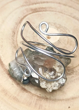 Bracciale arm cuff con perla pendente, regolabile., marca: Hippie, estado: Muito bom, €15.90, €17.40 inclui Proteção do Comprador