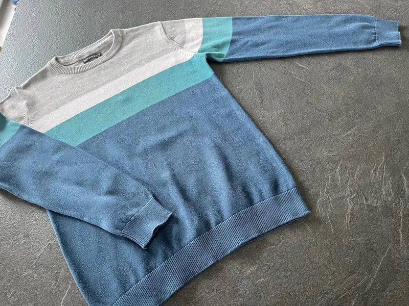 Pull fin
