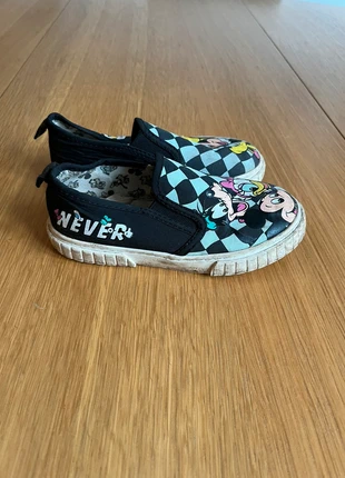 Zara instappers kids maat 27, merk: Zara, staat: Goed, maat: 27, € 5,00, € 5,95 inclusief Kopersbescherming