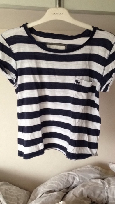 T-shirt Abercrombie taille S 1