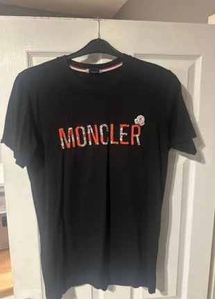 Black T-Shirt, condition: Very good, size: L, £8.00, £9.10 includes Buyer Protection