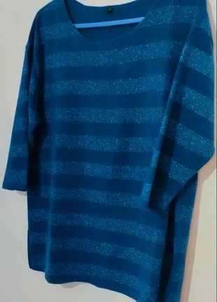 Pull rayé bleu à paillettes manches 3/4, marque: Trendy, état: Très bon état, taille: XL / 42 / 14, 6,00 €, 7,00 € Protection acheteurs incluse