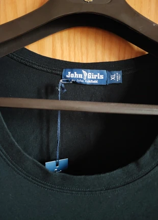 T-shirt Nera Stretch Nuova, merk: John Ashfield, staat: Nieuw met prijskaartje, maat: XL / 42 / 14, € 10,00, € 11,20 inclusief Kopersbescherming