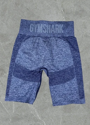 Short Gymshark Bleu Taille M Femme, marque: Gymshark, état: Très bon état, taille: M / 38 / 10, 20,00 €, 21,70 € Protection acheteurs (Pro) incluse