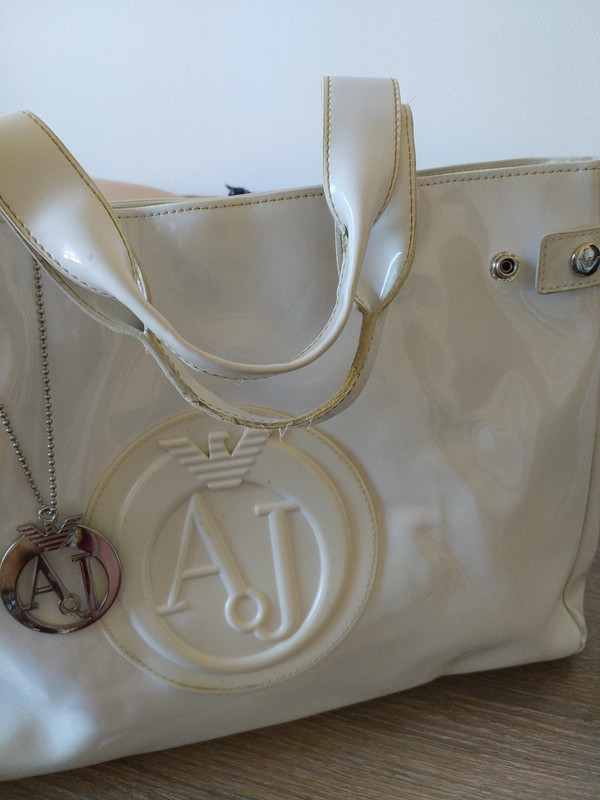 Sac hotsell armani vernis