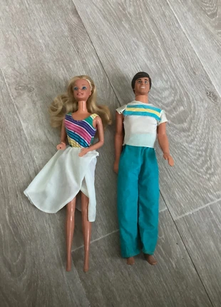 Barbie et ken vintage, marke: Mattel, zustand: Gut, größe: 9 Jahre / 134, 10,00 €, 11,20 € inklusive Vinted-Käuferschutz
