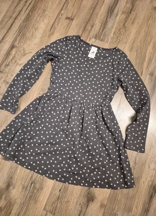 Langarmkleid mit ganz vielen kleinen Herzen, marque: Palomino, état: Très bon état, taille: 7 ans / 122 cm, 2,50 €, 3,33 € Protection acheteurs incluse