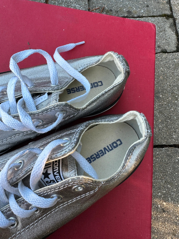 Converse marimea 36 Vinted