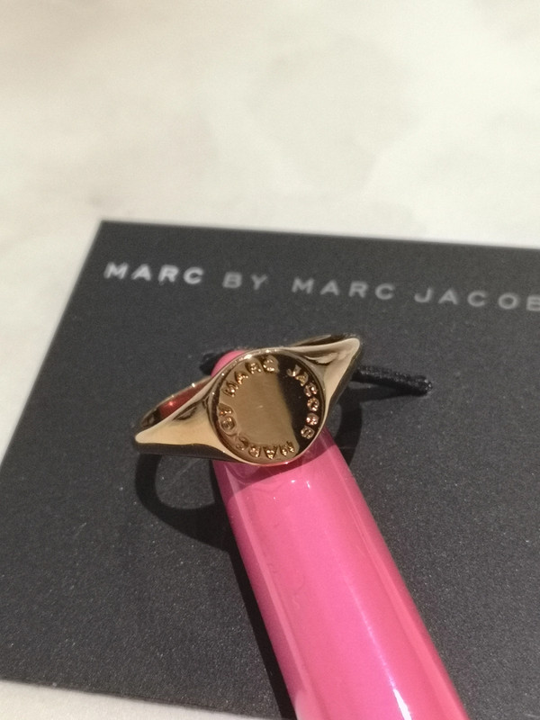 Bague Marc by Marc Jacobs or rose T55 1