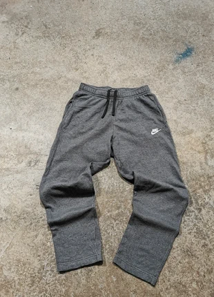 Jogging trackpants Nike, marque: Nike, état: Très bon état, taille: S, 25,99 €, 27,99 € Protection acheteurs (Pro) incluse