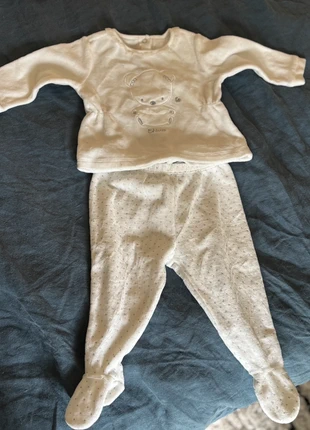 Ensemble chicco velour blanc, brand: Chicco, condition: Very good, size: 6-9 months / 68 cm, €6.00, €7.00 includes Buyer Protection