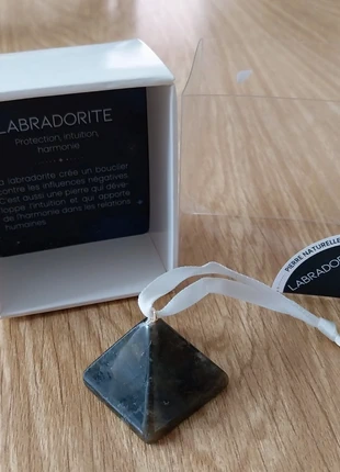 Pierre Labradorite, brand: Pierre, condition: New with tags, €4.00, €4.90 includes Buyer Protection