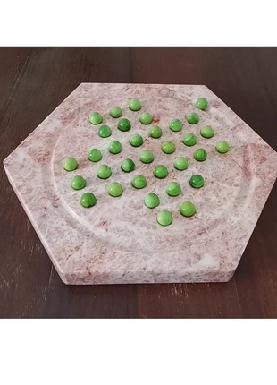 Solitario da Collezione "Talan": Marmo Rosa 33 Biglie in Vetro Verde, marke: CM, zustand: Wie neu, 29,00 €, 31,15 € inklusive Vinted-Käuferschutz