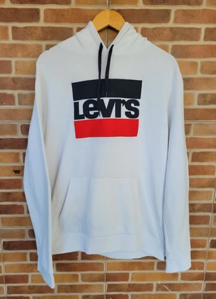 Levi’s White Hoodie with Red & Black Logo
- Size XL, brand: Levi's, condizioni: Ottime, taglia: XL, €15.00, €16.45 include la Protezione acquisti