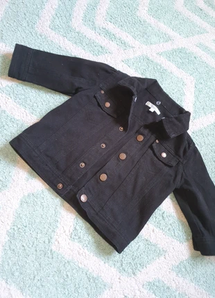 Veste en jeans kitchou taille 12mois , merk: Kitchoun, staat: Heel goed, maat: 9-12 maanden / 74 cm, € 6,00, € 7,00 inclusief Kopersbescherming