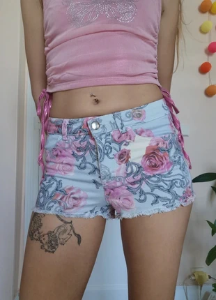 Short fleuri H&M Conscious Collection – taille petit 36, marque: H&M, état: Très bon état, taille: S / 36 / 8, 10,50 €, 11,73 € Protection acheteurs incluse