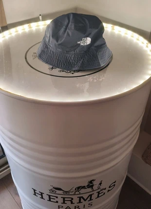 💥Bob réversible et rétractable The North Face – Léger & Stylé💥, brand: The North Face, condition: New without tags, size: M, €14.99, €16.44 includes Buyer Protection