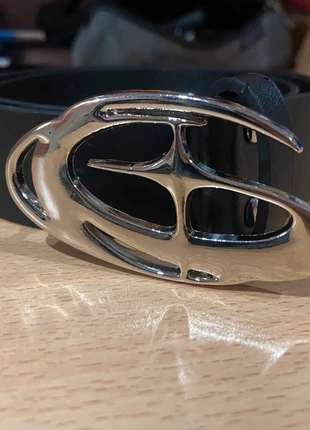 Ceinture Y2K/streetwear corteiz noire et argenté neuve 105cm, merk: Corteiz, staat: Nieuw zonder prijskaartje, maat: 105 cm, € 8,00, € 9,10 inclusief Kopersbescherming