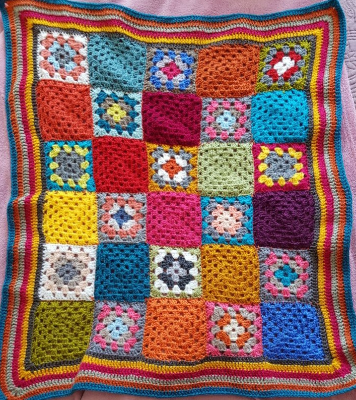 Plaid Bebe Fait Mains Crochet Type Granny Vinted