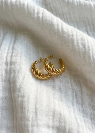 Boucles d'oreilles dorées neuves, merk: Creatrice, staat: Nieuw met prijskaartje, € 14,00, € 15,40 inclusief Kopersbescherming