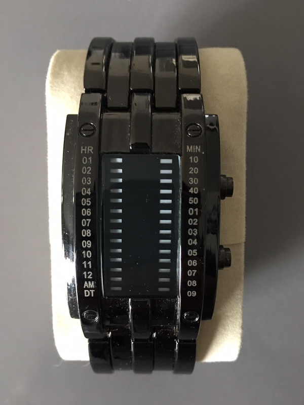 Montre homme futuriste Vinted