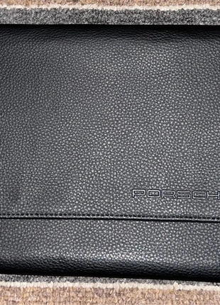 Pochette Porsche, marke: Porsche, zustand: Gut, 20,00 €, 21,70 € inklusive Vinted-Käuferschutz