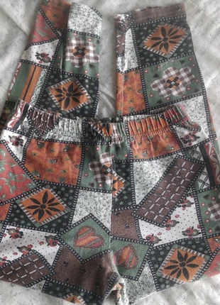 legging motifs cœur fleur vert kaki marron orangé Vintage France années 90 rétro Français, marca: Vintage Dressing, estado: Muy bueno, tamaño: 7 años / 122 cm, 7,50 €, 8,58 € Protección al comprador incluida