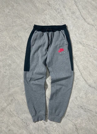 Nike track pants joggers streetwear retro style full grey & black small size, marca: Nike, estado: Muy bueno, tamaño: S, 9,99 €, 11,19 € Protección al comprador incluida