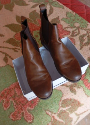 Stivaletto donna, brand: Martin Pescatore, condizioni: Nuovo senza cartellino, taglia: 41, €10.00, €11.20 include la Protezione acquisti