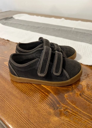 Scarpe bimbo, merk: Zara, staat: Goed, maat: 27, € 8,00, € 9,10 inclusief Kopersbescherming