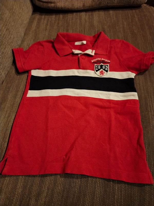 Polo niño talla 4-5 El Corte Inglés - Vinted Polo niño talla 4-5 El Corte Inglés - Vinted