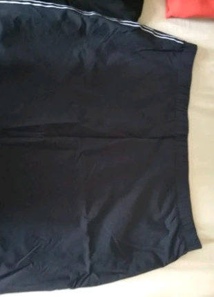 Donker blauw rok, merk: Bel&Bo, staat: Nieuw zonder prijskaartje, maat: 6XL / 52 / 24, € 5,00, € 5,95 inclusief Kopersbescherming