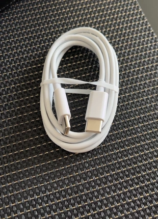 Câble de charge USB-C, marca: Accessoires, estado: Nuevo con etiquetas, 1,50 €, 2,28 € Protección al comprador incluida