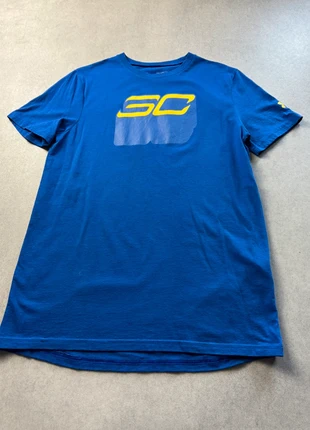 T shirt imprimé crewneck Under Armour bleu – Taille XL enfant ( S adulte ) (Unisexe), marca: Under Armour, estado: Muito bom, tamanho: XL, €10.00, €11.20 inclui Proteção do Comprador Pro