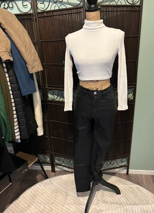 🖤 Pantalon effet cuir SHEIN – Taille 38 (US6 / 28), marca: Shein, estado: Muy bueno, tamaño: M / 38 / 10, 6,00 €, 7,00 € Protección al comprador incluida