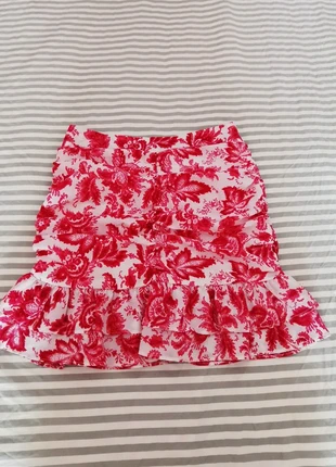 Jupe à volants fleurie fushia in the style x asos, brand: In The Style, condition: Very good, size: S / 36 / 8, €25.00, €26.95 includes Buyer Protection
